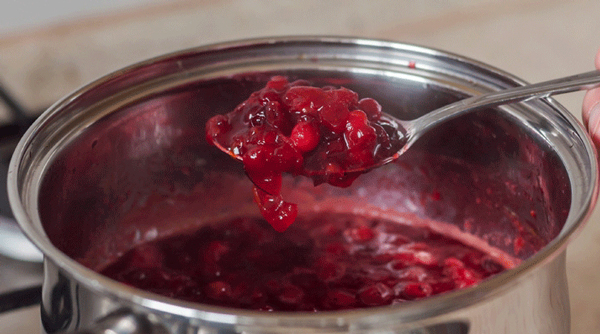 Perfectly Simple Cranberry Sauce